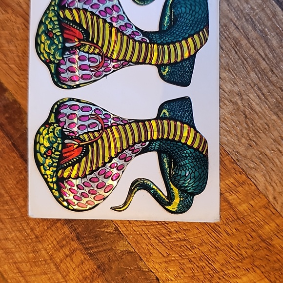 Vintage vending machine stickers Prism Cobra Snakes - Picture 2 of 7
